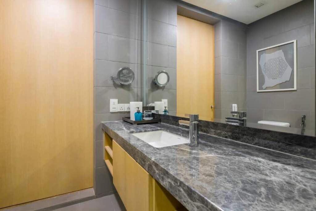 188 Suites Klcc By Signature Apartment クアラルンプール エクステリア 写真